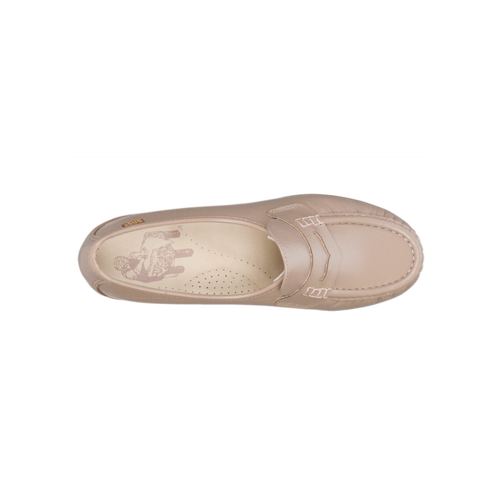 SAS Women's Classic - Leather Comfort Slip-On Loafer - Mocha