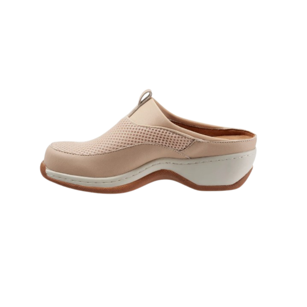 SoftWalk Aberdeen Women's Sport Slip-On Mule - Ivory