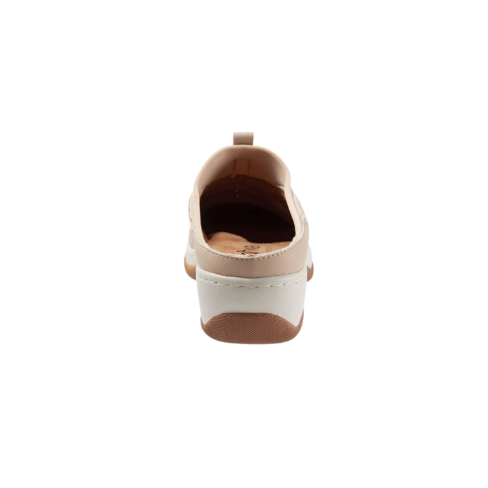 SoftWalk Aberdeen Women's Sport Slip-On Mule - Ivory