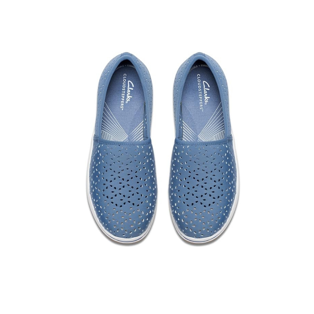 Clarks Women's Breeze Emily Blue Slip-On Comfort Shoe 26177215
