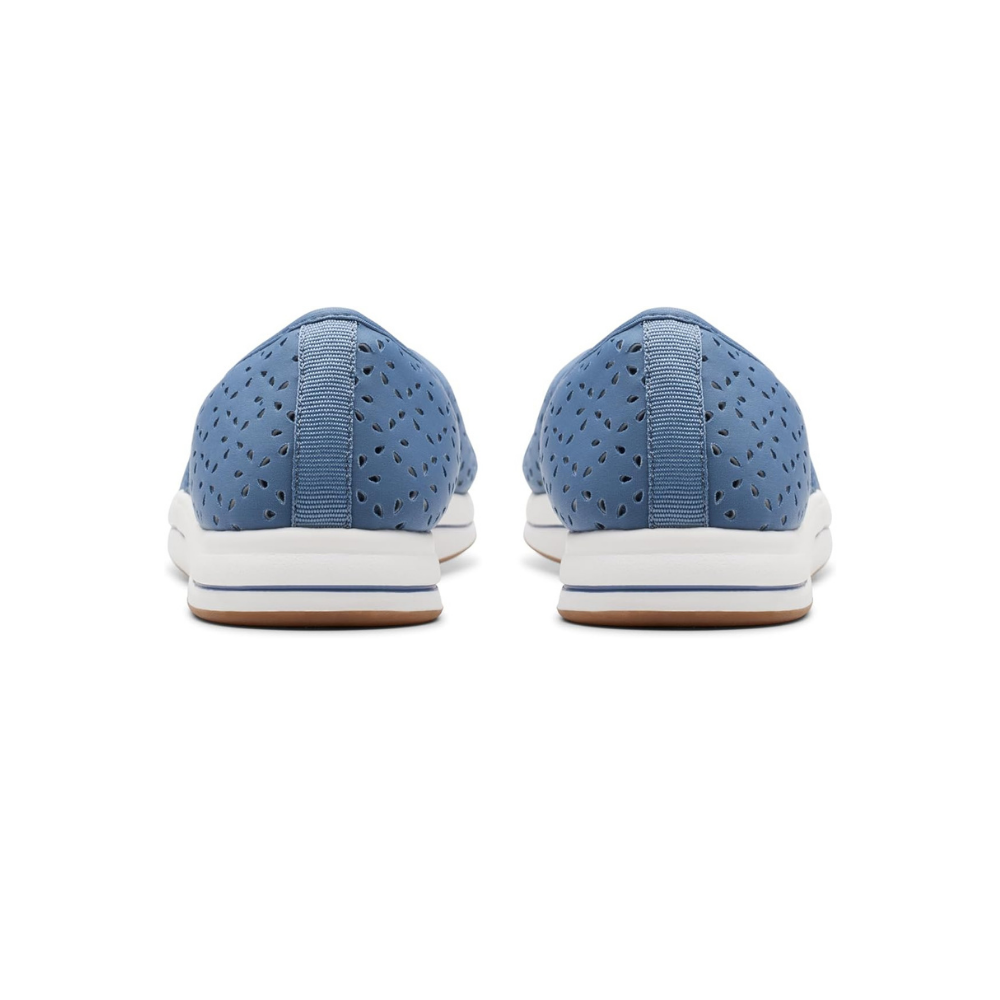 Clarks Women's Breeze Emily Blue Slip-On Comfort Shoe 26177215