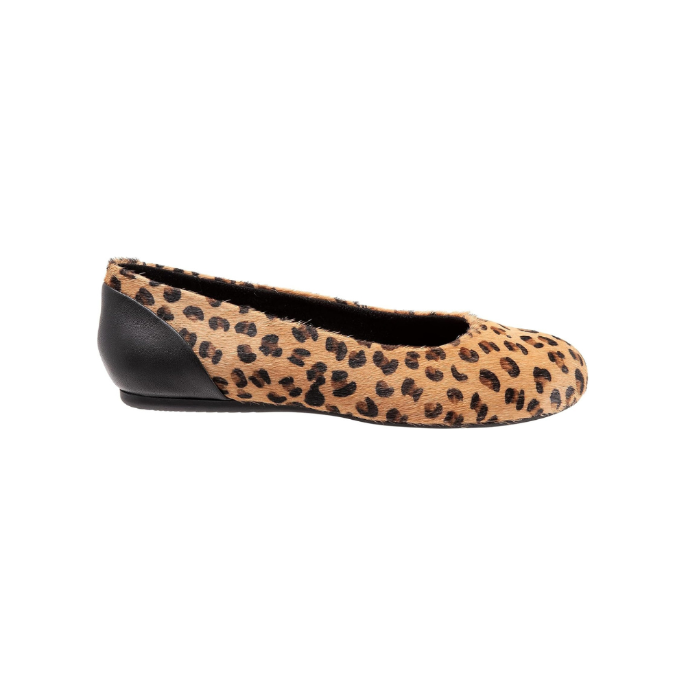 SoftWalk Sonoma Women's Animal Print Leather Ballet Flat - Tan Cheetah