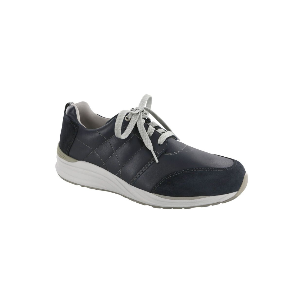 SAS Men's Venture - Leather Explorer Active Shoe - Black