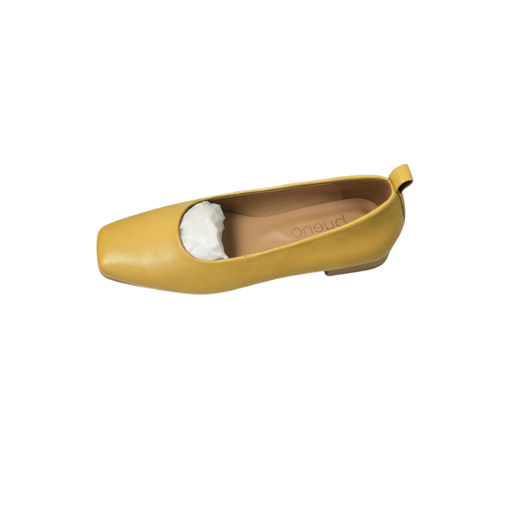 Bueno Women's Elizabeth Leather Square-Toe Ballet Flats - Mustard