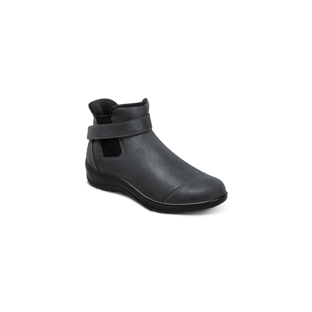 OrthoFeet Women's Blaire Hands-Free Boot - Black