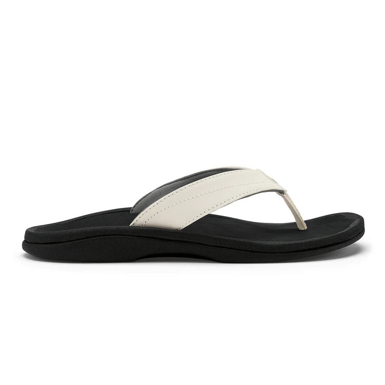 OluKai Women's 'Ohana Sandal – Bright White/Black