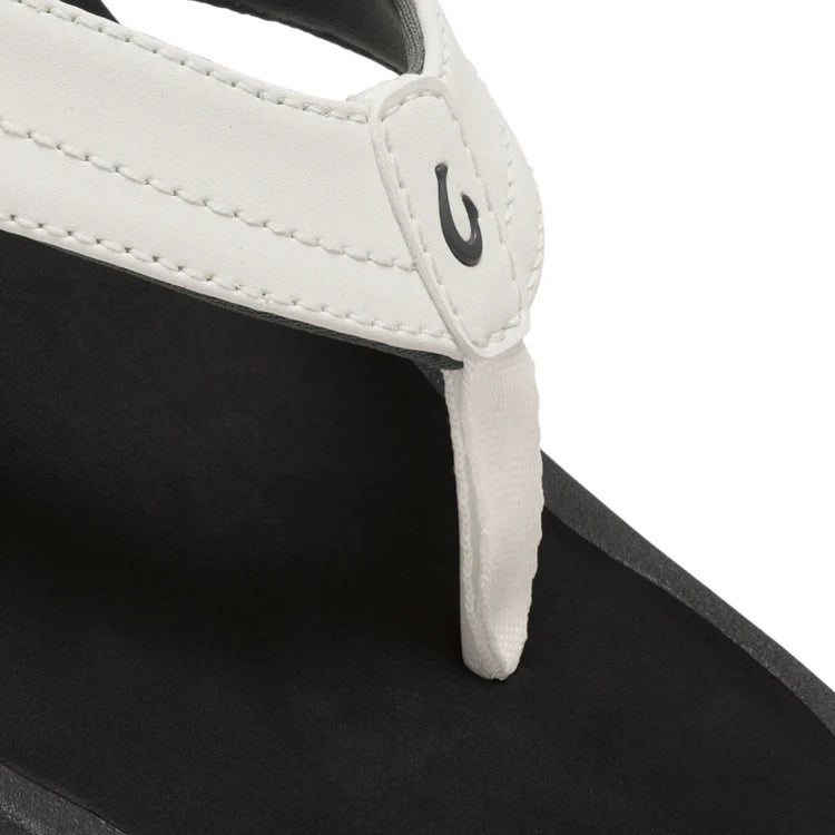 OluKai Women's 'Ohana Sandal – Bright White/Black
