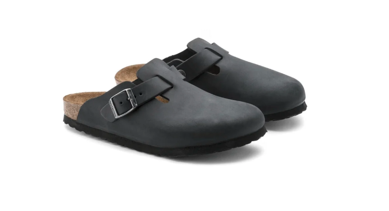 Birkenstock Unisex Boston BS Oiled Leather Clog Sandal - Black