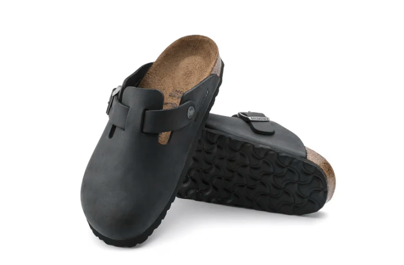Birkenstock Unisex Boston BS Oiled Leather Clog Sandal - Black